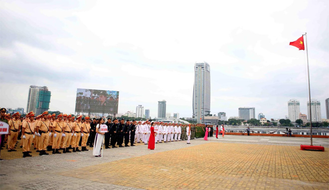 Các đơn vị thuộc lực lượng Công an nhân dân tham dự buổi Tổng duyệt Lễ xuất quân, diễn tập bảo vệ Tuần lễ cấp cao APEC 2017