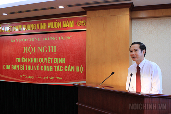 Đồng chí Nguyễn Thái Học, Phó trưởng Ban Nội chính Trung ương phát biểu nhận nhiệm vụ