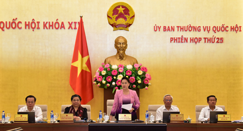 Chủ tịch Quốc hội Nguyễn Thị Kim Ngân phát biểu kết luận Kỳ họp