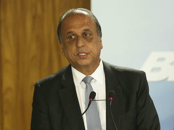 Thống đốc Rio de Janeiro Luiz Fernando Pezao