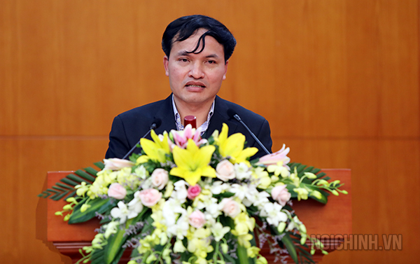 Đồng chí Tạ Văn Giang, Vụ trưởng Vụ Nghiên cứu tổng hợp