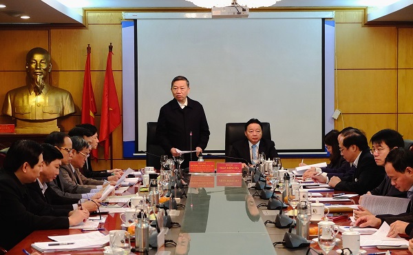 Đồng chí Tô Lâm, Ủy viên Bộ Chính trị, Bộ trưởng Bộ Công an, Phó trưởng Ban Chỉ đạo Trung ương về phòng, chống tham nhũng phát biểu kết luận