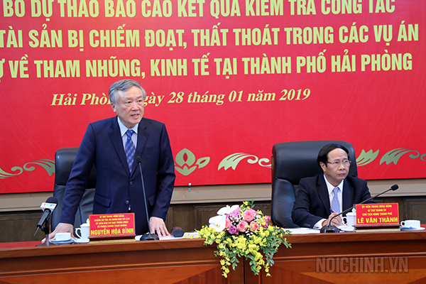 Đồng chí Nguyễn Hòa Bình, Bí thư Trung ương Đảng, Chánh án Tòa án nhân dân tối cao, Ủy viên Ban Chỉ đạo Trung ương về PCTN phát biểu kết luận