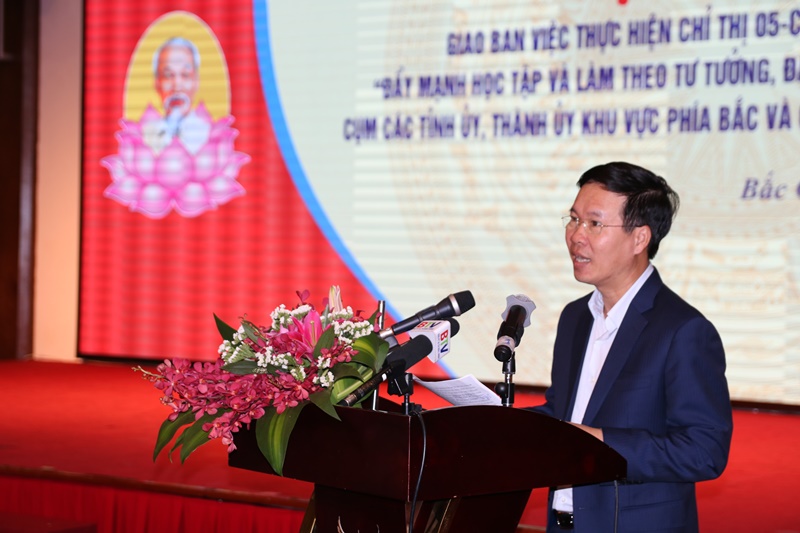 Đồng chí Võ Văn Thưởng, Ủy viên Bộ Chính trị, Bí thư Trung ương Đảng, Trưởng Ban Tuyên giáo Trung ương phát biểu kết luận