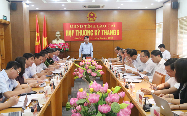 Một cuộc họp của Ủy ban nhân dân tỉnh Lào Cai
