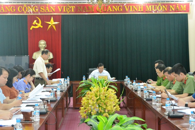 Một cuộc họp chuyên đề của Tỉnh ủy Cao Bằng