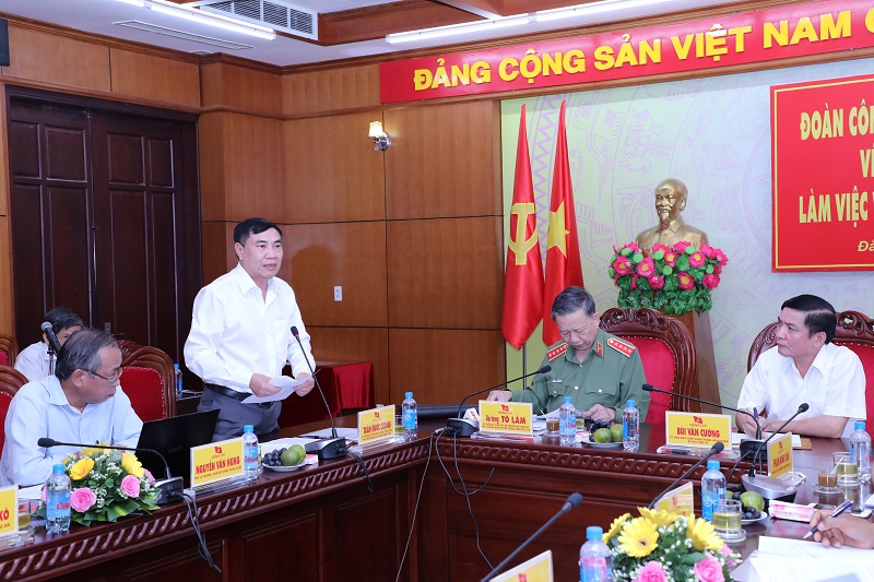 Đồng chí Trần Quốc Cường, Ủy viên Trung ương Đảng, Phó trưởng Ban Nội chính Trung ương công bố kế hoạch kiểm tra, đôn đốc