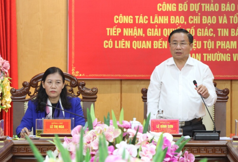 Đồng chí Lê Đình Sơn, Ủy viên Trung ương Đảng, Bí thư Tỉnh ủy Hà Tĩnh phát biểu tại buổi làm việc