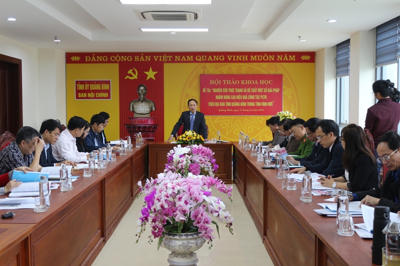 Đồng chí Trần Hải Châu, Ủy viên Ban Thường vụ, Trưởng ban Nội chính Tỉnh ủy Quảng Bình, Chủ nhiệm Đề tài đặt vấn đề Hội thảo