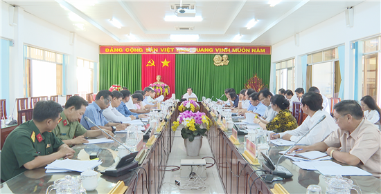 Một cuộc họp của Tỉnh ủy Trà Vinh