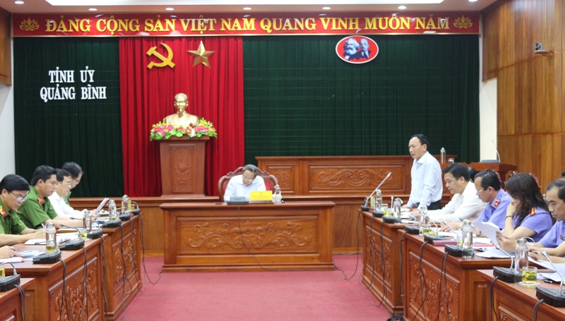 Đồng chí Trần Hải Châu, Ủy viên Ban Thường vụ, Trưởng Ban Nội chính Tỉnh ủy phát biểu tại buổi làm việc