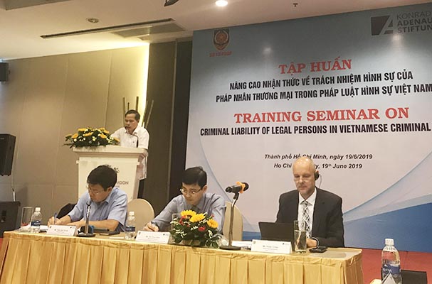 Hội nghị tập huấn “Nâng cao nhận thức về trách nhiệm hình sự của pháp nhân thương mại phạm tội trong pháp luật hình sự Việt Nam” do Bộ Tư pháp và Viện Konrad Adenauer Stiftung phối hợp tổ chức