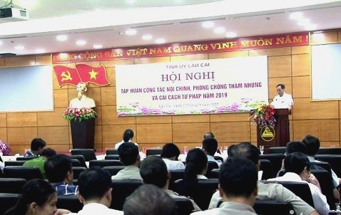 Tỉnh ủy Lào Cai đã tổ chức hội nghị tập huấn nghiệp vụ công tác nội chính, phòng chống tham nhũng và cải cách tư pháp (tháng 9/2019)
