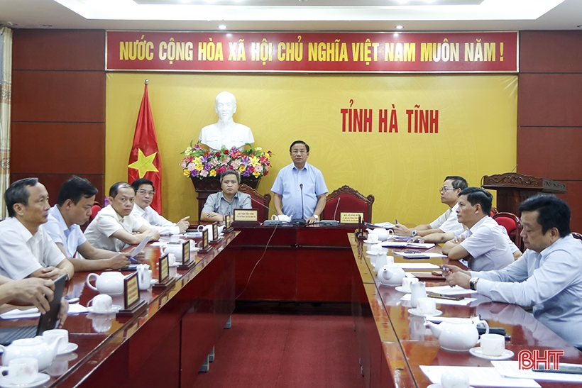 Một cuộc họp của Tỉnh ủy Hà Tĩnh