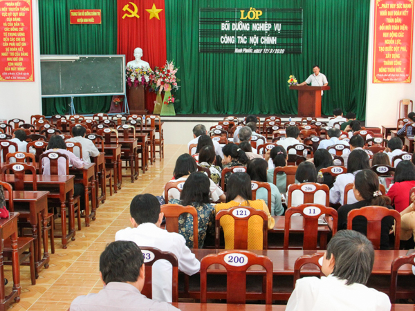 Ban Nội chính Tỉnh ủy Ninh Thuận phối hợp với Huyện ủy Ninh Phước tổ chức lớp bồi dưỡng nghiệp vụ công tác nội chính, phòng chống tham nhũng và cải cách tư pháp 