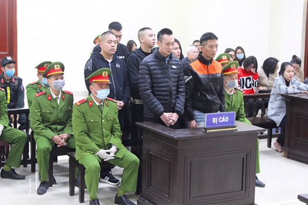 Toà án nhân dân tỉnh Nam Định xét xử vụ án giết người, cố ý gây thương tích, gây rối trật tự công cộng 