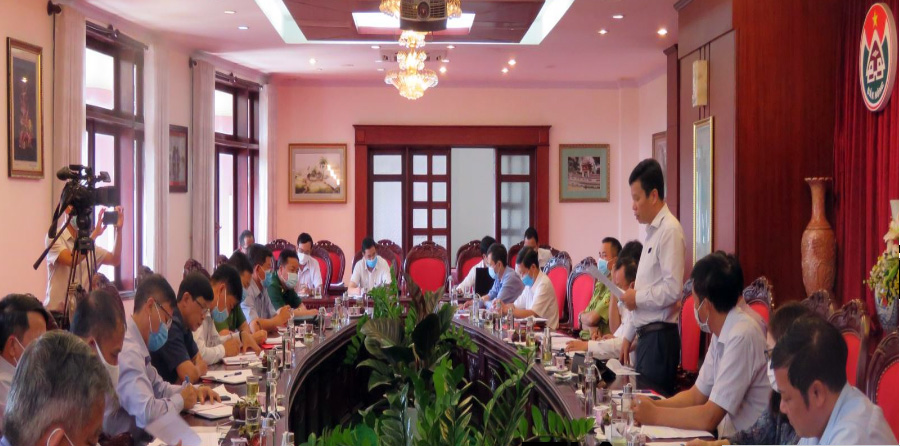 Một cuộc họp giao ban của Ban Thường vụ Tỉnh ủy Đắk Nông