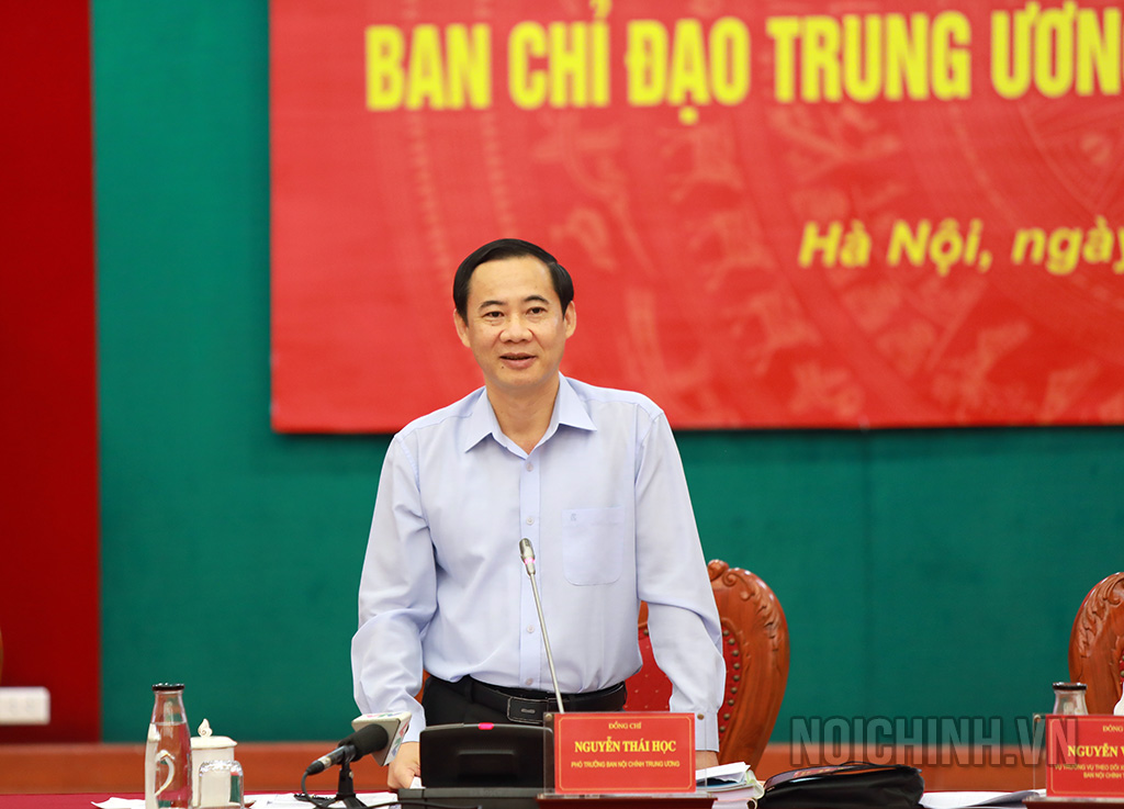 Đồng chí Nguyễn Thái Học, Phó trưởng Ban Nội chính Trung ương chủ trì buồi họp báo