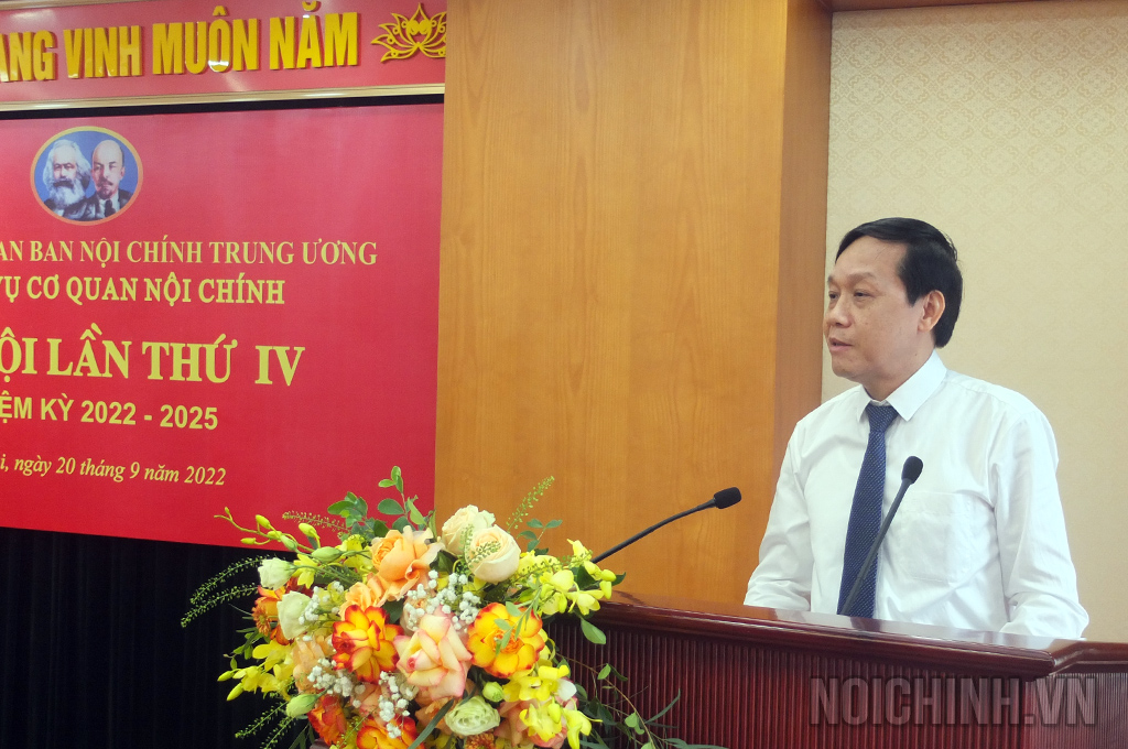 Đồng chí Nguyễn Thanh Hải, Phó Trưởng Ban, Phó Bí thư Đảng ủy Cơ quan Ban Nội chính Trung ương phát biểu tại Đại hội