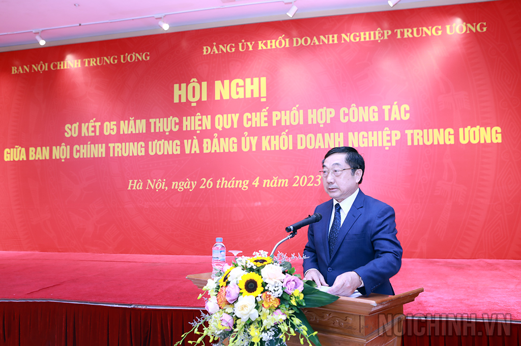 Đồng chí Nguyễn Khắc Minh, quyền Vụ trưởng Vụ Theo dõi công tác phòng, chống tham nhũng, tiêu cực