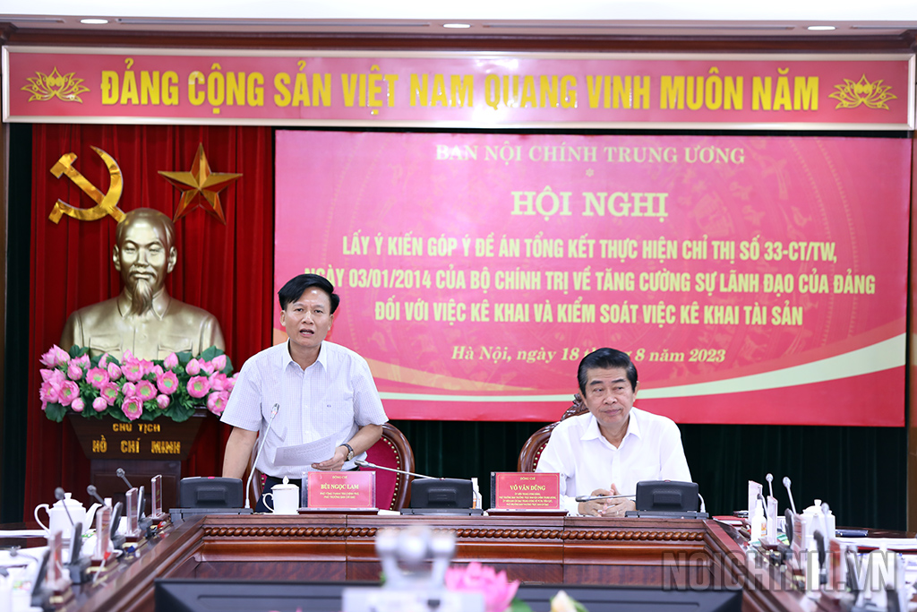 Đồng chí Bùi Ngọc Lam, Phó Tổng Thanh tra Chính phủ, Phó Trưởng Ban Chỉ đạo tổng kết việc thực hiện Chỉ thị 33-CT/TW của Bộ Chính trị phát biểu