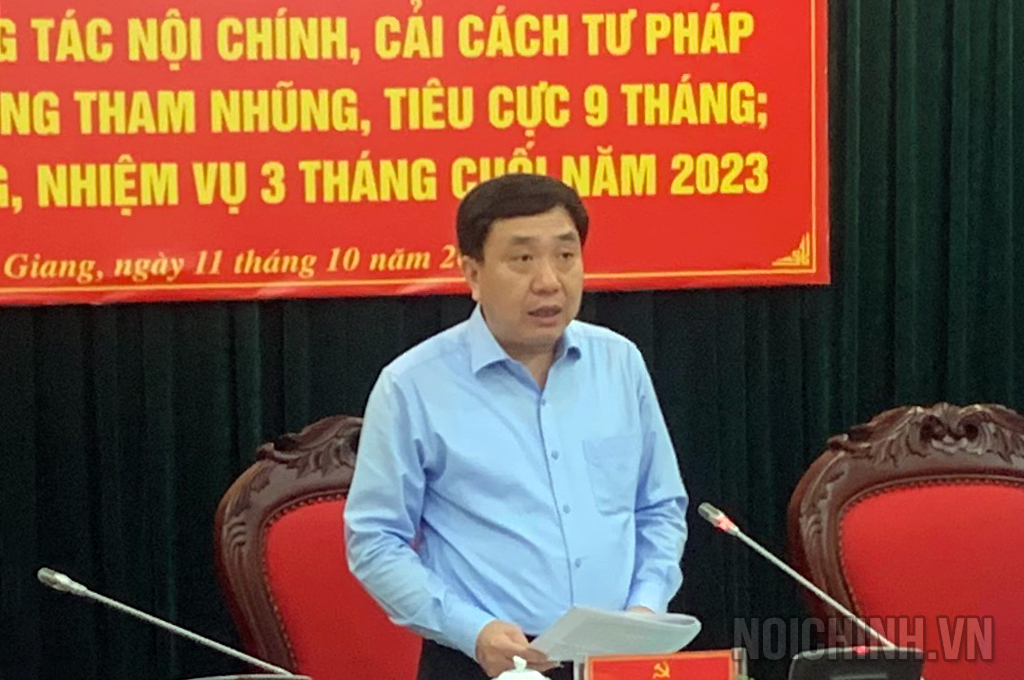  Đồng chí Nguyễn Mạnh Dũng, Quyền Bí Thư Tỉnh ủy Lai Châu phát biểu tại Hội nghị