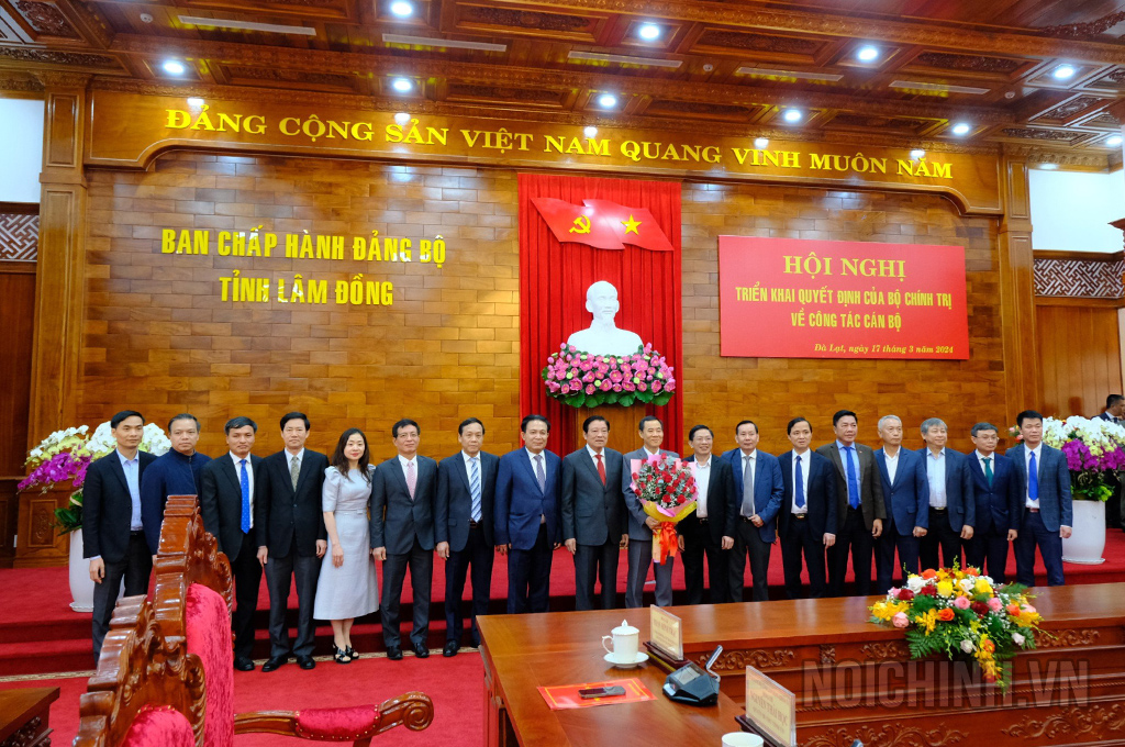 Lãnh đạo và cán bộ cấp Vụ Ban Nội chính Trung ương chúc mừng Đồng chí Nguyễn Thái Học, Quyền Bí thư Tỉnh ủy Lâm Đồng