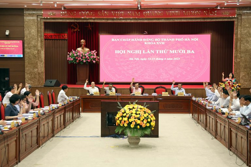 Hội nghị Ban Chấp hành Đảng bộ thành phố Hà Nội khóa XVII