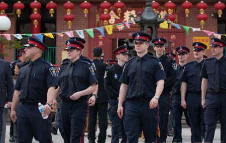 Tại Canada, RCMP là lực lượng cảnh sát rất có uy tín