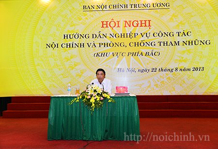 Đồng chí Nguyễn Bá Thanh, Ủy viên Trung ương Đảng, Phó trưởng Ban Thường trực Ban Chỉ đạo Trung ương về phòng, chống tham nhũng, Trưởng Ban Nội chính Trung ương chủ trì phiên thảo luận
