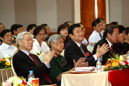 Lãnh đạo Đảng, Nhà nước dự Hội nghị 