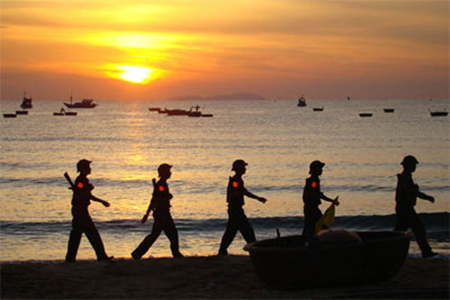 Bộ đội Biên phòng tỉnh Quảng Ngãi tuần tra bảo vệ vùng biển. (Ảnh minh họa)