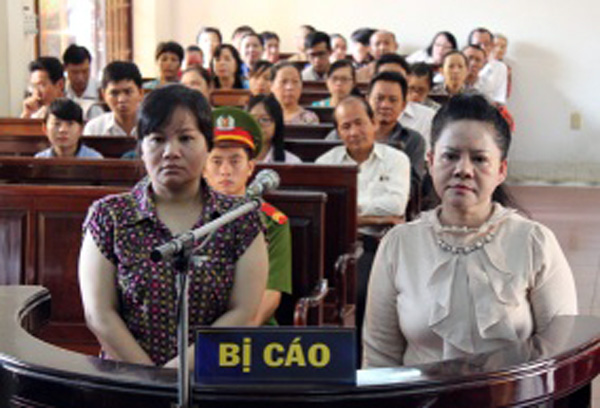 Các bị cáo tại Phiên tòa