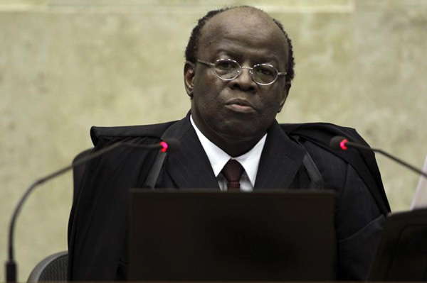 Chánh án  Joaquim Barbosa