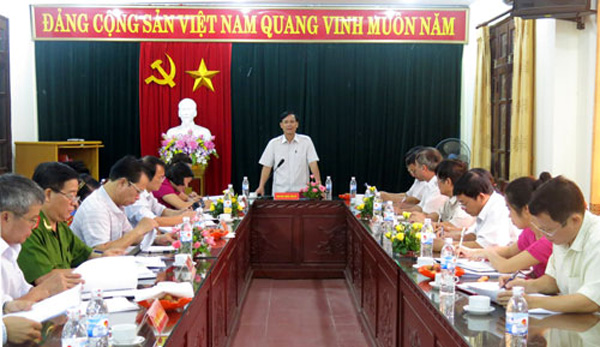 Quang cảnh buổi làm việc