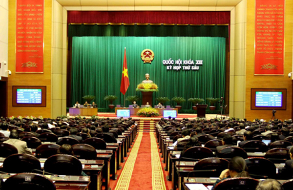 Ngày 26-11-2013, Quốc hội thông qua Luật thực hành tiết kiệm, chống lãng phí (sửa đổi), có hiệu lực thi hành từ ngày 01-7-2014