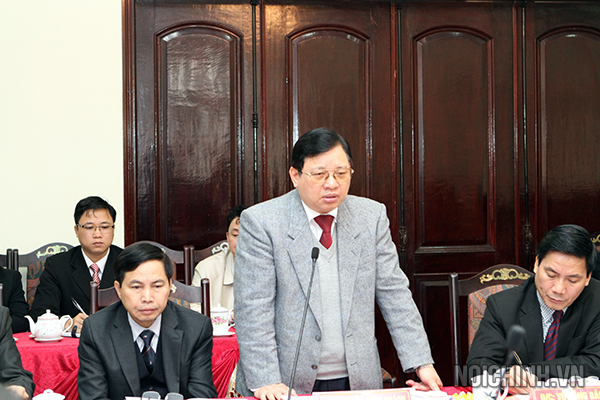  Đồng chí Nguyễn Đình Phách, Ủy viên Trung ương Đảng, Bí thư Tỉnh ủy Thái Nguyên phát biểu tại buổi làm việc với Trưởng Ban Nội chính Trung ương (tháng 3-2014)