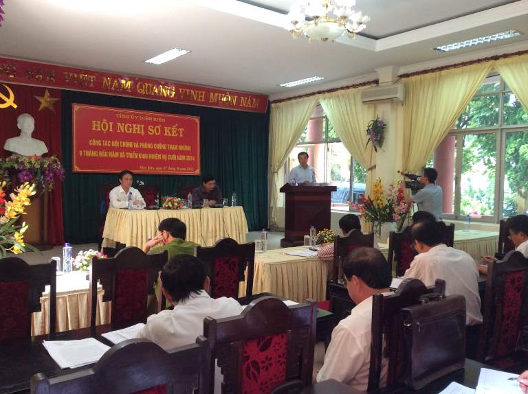 Các đại biểu dự Hội nghị
