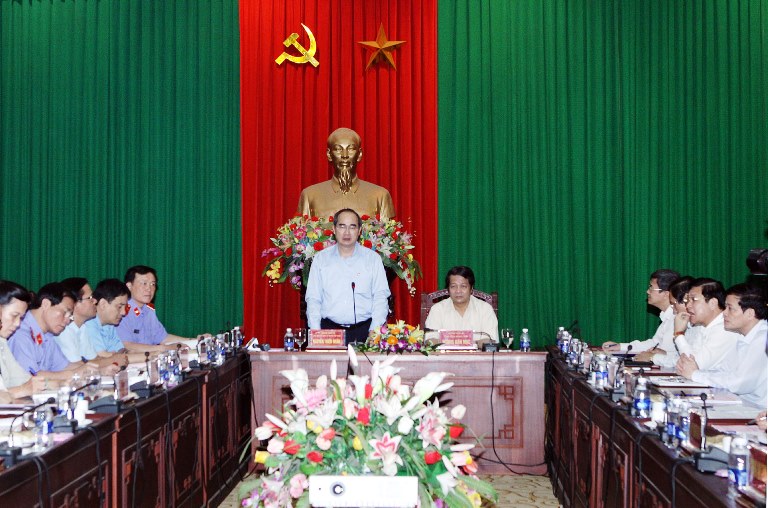 Đồng chí Nguyễn Thiện Nhân, Ủy viên Bộ Chính trị, Chủ tịch Ủy ban Trung ương Mặt trận tổ quốc Việt Nam phát biểu tại buổi làm việc