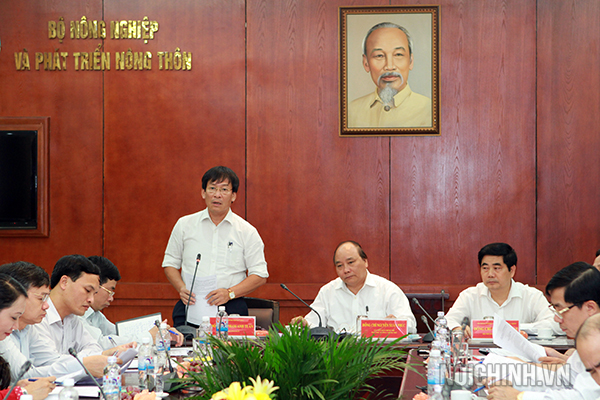 Đồng chí Phạm Anh Tuấn, Phó trưởng Ban Nội chính Trung ương trình bày báo cáo kết quả kiểm tra, đôn đốc tại Bộ Nông nghiệp và Phát triển nông thôn 