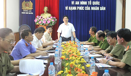 Ban Pháp chế HĐND thành phố Hải Phòng làm việc với Công an quận Ngô Quyền về tình hình bảo đảm an ninh chính trị, trật tự an toàn xã hội