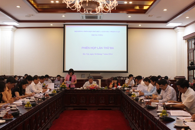 Một phiên họp của Hội đồng phối hợp phổ biến, giáo dục pháp luật Trung ương