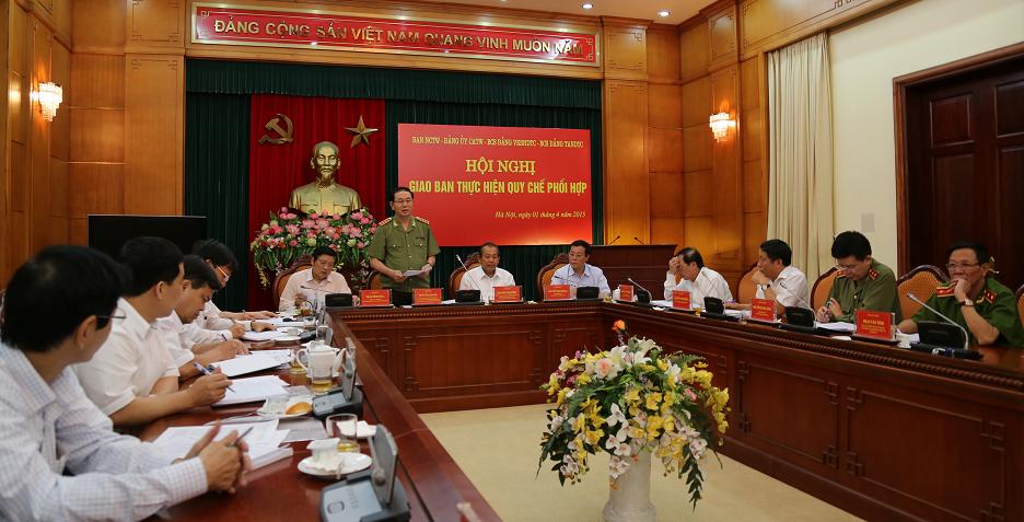 Bộ trưởng Bộ Công an Trần Đại Quang phát biểu tại Hội nghị giao ban thực hiện Quy chế phối hợp giữa Ban Nội chính Trung ương, Đảng ủy Công an Trung ương, Ban cán sự đảng Viện kiểm sát nhân dân tối cao và Ban cán sự đảng Tòa án nhân dân tối cao