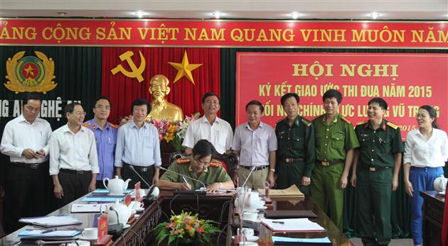 Các đại biểu dự Lễ ký kết