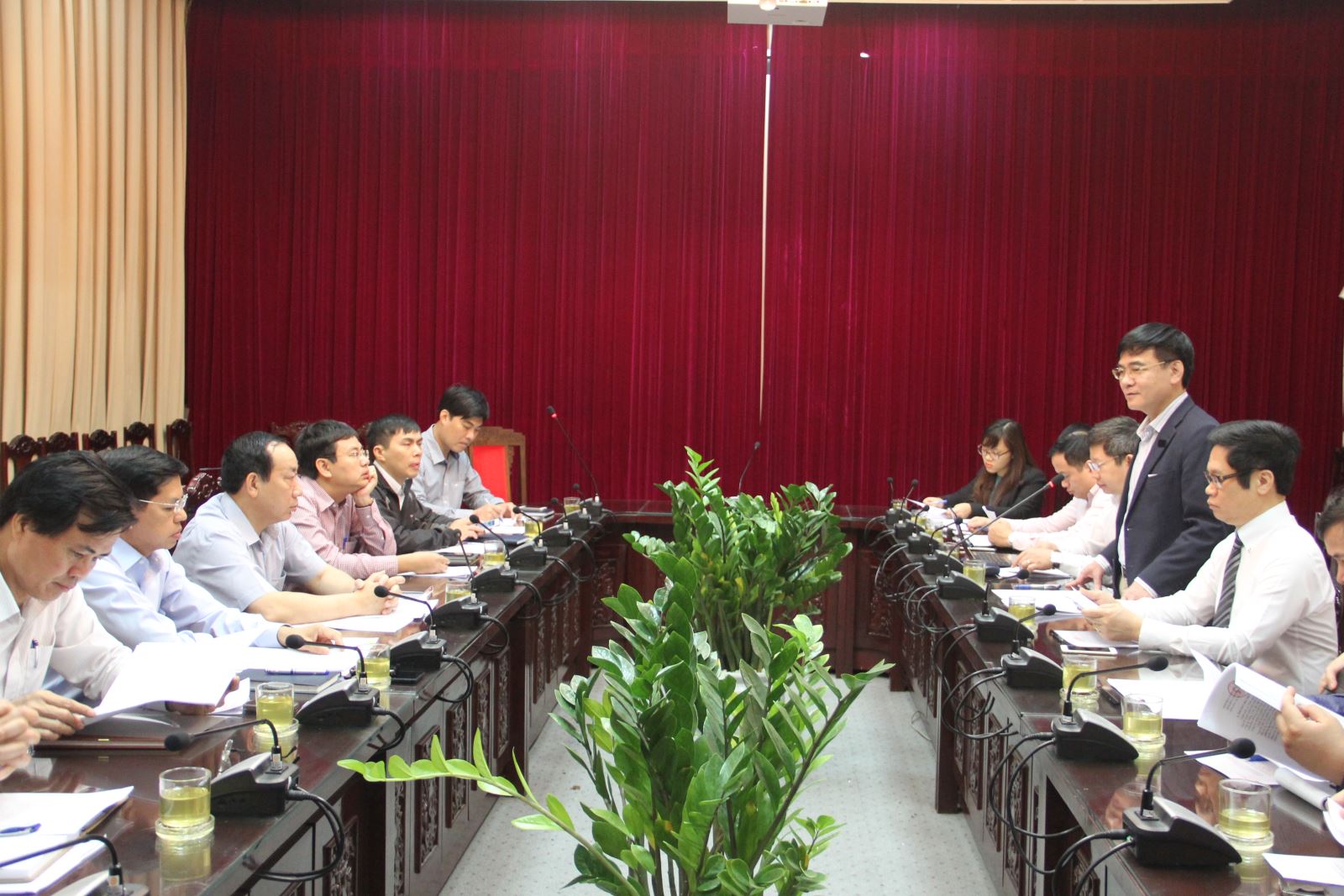 Đoàn công tác của Ủy ban Kinh tế Quốc hội làm việc với Bộ Giao thông vận tải