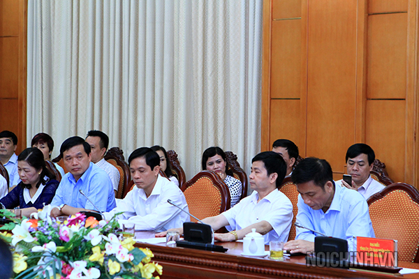 Các Đại biểu dự Hội nghị