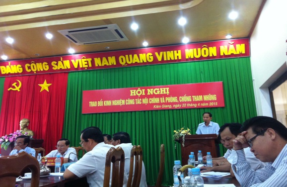 Các đại biểu dự Hội nghị