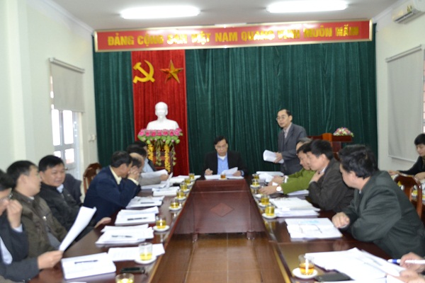 Một cuộc họp chuyên đề giải quyết các vụ việc khiếu nại phức tạp do Ban Nội chính Tỉnh ủy Cao Bằng chủ trì