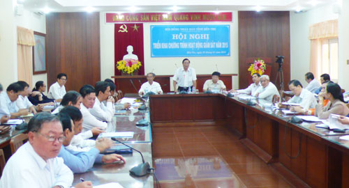 Hội nghị triển khai chương trình giám sát của Thường trực HĐND tỉnh Bến Tre năm 2015, trong đó tập trung giám sát việc giải quyết khiếu nại, tố cáo