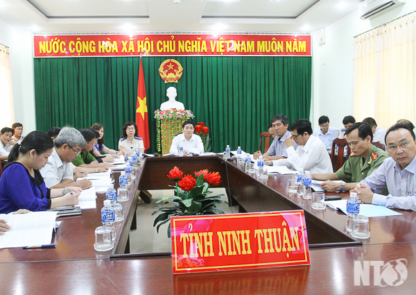 Các cơ quan nội chính, tư pháp và ngành thi hành án dân sự  tỉnh Ninh Thuận  triển khai chuyên đề xây dựng pháp luật